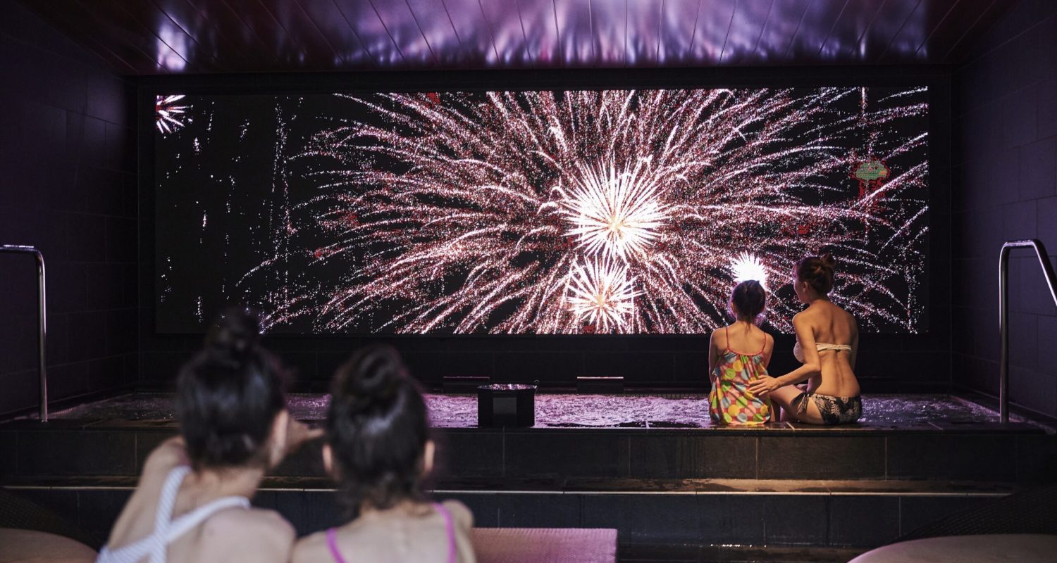 Onsen Fireworks with models_4