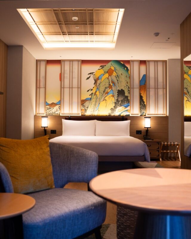 秋色に染まる箱根で、家族と過ごすやすらぎの時間🍂
広々とした2ベッドルームスイートは、最大5名様までご宿泊いただけます🛏
箱根の湯に癒される、ゆったりとした休日をお過ごしください✨

🛏 Suite Room “ZEN” 2 Bedroom Suite Private Hot Spring

🍂 Embrace the beauty of autumn in Hakone with a relaxing family getaway!
Our spacious Suite Room “ZEN” features two bedrooms and a private hot spring, perfect for up to five guests. 🛏♨️
Soak, unwind, and make warm memories together in the peaceful embrace of Hakone. ✨
👉 Your cozy autumn escape awaits.
------
#hotelindigohakonegora 
#hotelinidgo #ihghotels 
#suiteroom #hakone 
#家族旅行 #温泉旅行