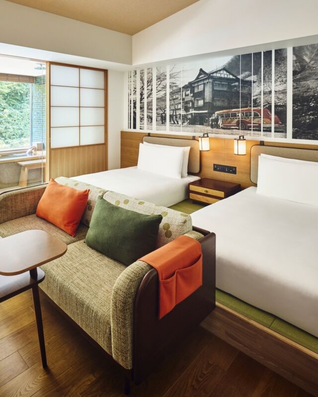 ヘッドボードは〈スタジオカフェ・シマ〉とのコラボレーション！📸
惜しまれつつ閉館した「早雲閣」の写真に、遊び心あふれるタッチを添えて🎨
箱根の歴史とアートを感じるお部屋で、
プライベート温泉とともに、心ほどける上質な時間をお過ごしください♨

🛏 DELUXE TWIN or KING HILLSIDE WITH PRIVATE ONSEN BATH

History, art, and relaxation—all in one room.
Our headboard design, created in collaboration with Studio Cafe Shima, brings the charm of Sounkaku into a modern Hakone retreat. 📸🎨
Unwind in your private hot spring and sink into pure comfort. 🛀🍃
Reserve your suite and feel the experience for yourself.
------
#hotelindigohakonegora 
#hakone #gora