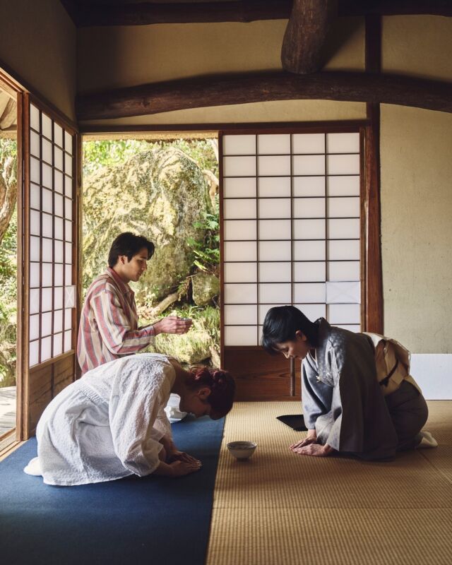 旅の途中でふれる、日本の静かな美しさ🍵 

箱根強羅公園内にある「白雲洞茶苑」では、 
自然に囲まれた空間の中で、 
日本文化を気軽に楽しむことができます。 

歴史と自然にふれる、穏やかな週末旅へ🍃

<アクセス>
ホテルから車で約５分。
箱根登山電車「強羅駅」下車徒歩約10分。

A quiet glimpse into the beauty of Japanese culture 🍵 
Nestled within Hakone Gora Park, Hakuundo Chaya offers a peaceful space surrounded by nature, where you can casually enjoy a traditional Japanese tea experience. 
Slow down and immerse yourself in a serene weekend escape, embraced by history and greenery 🍃

<ACCESS>
About 5 minutes by car from the hotel. 
Approximately a 10-minute walk from Gora Station on the Hakone Tozan Railway.

------
#箱根旅行  #hakone
